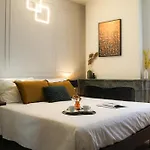 Mazzini\'S Rooms