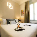 Mazzini\'S Rooms